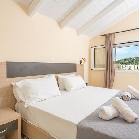 Premier Tsilivi Apartment Bagian luar foto