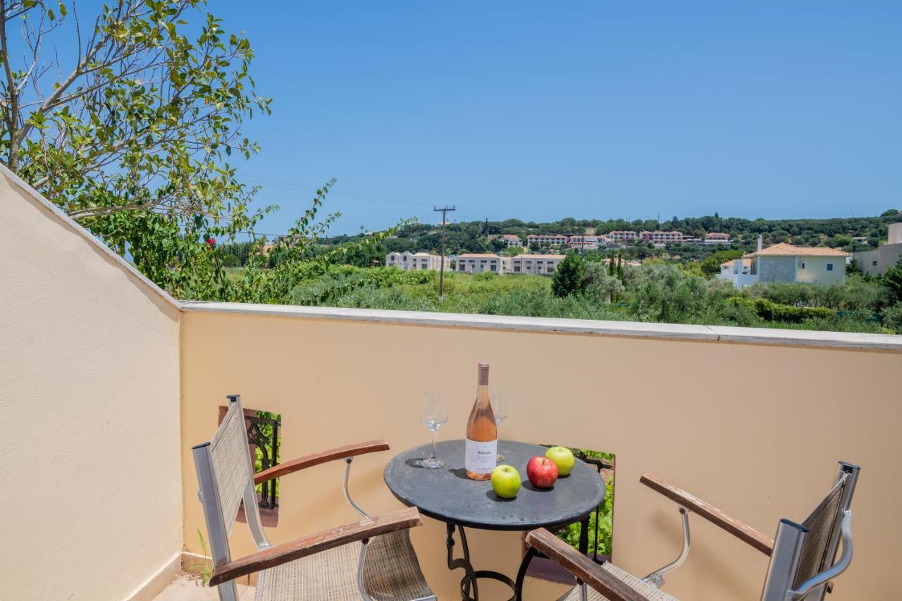 Premier Tsilivi Apartment Bagian luar foto
