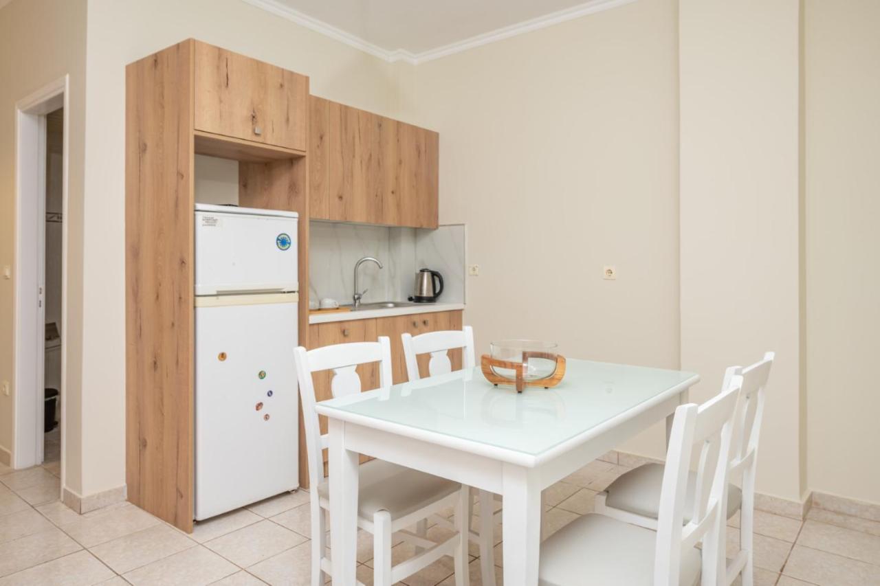 Premier Tsilivi Apartment Bagian luar foto